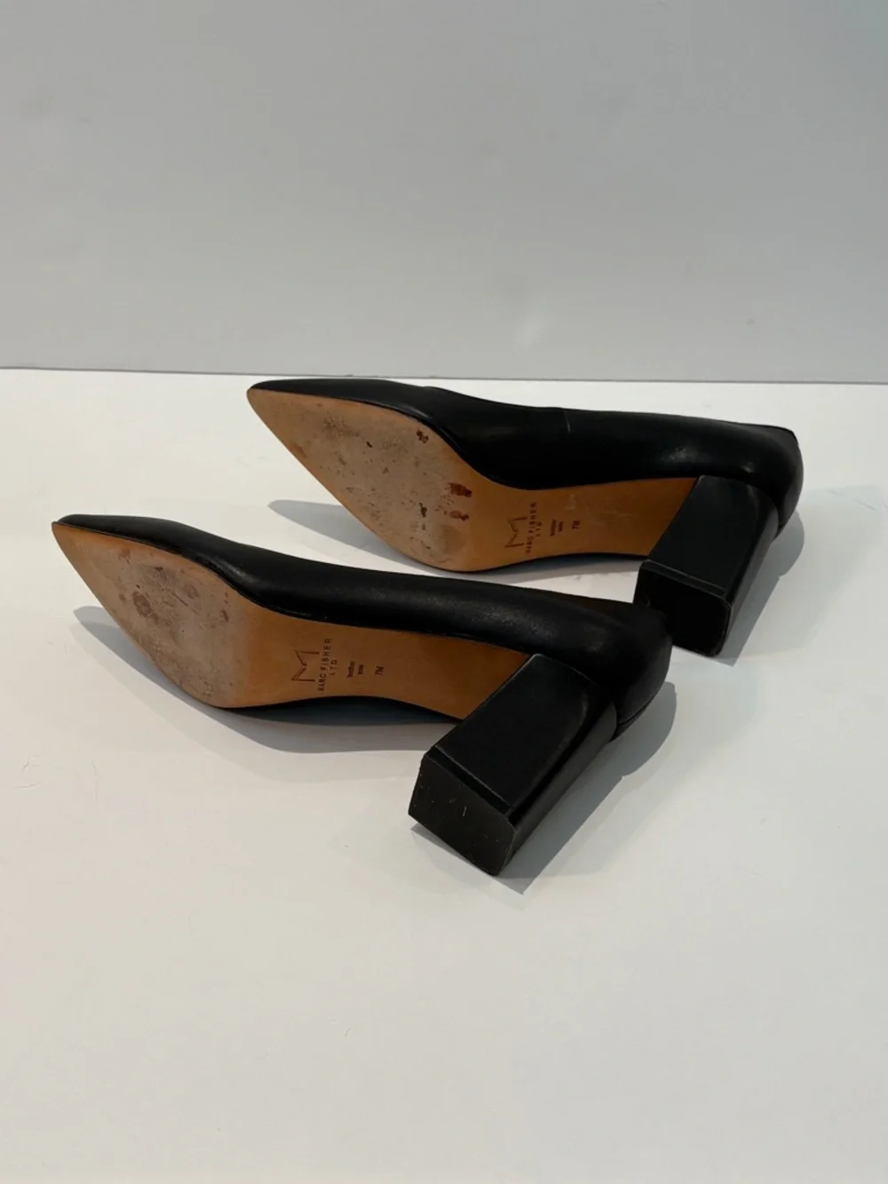 Marc Fisher Black Pointed-Toe Leather Pumps - Picture 4 of 8